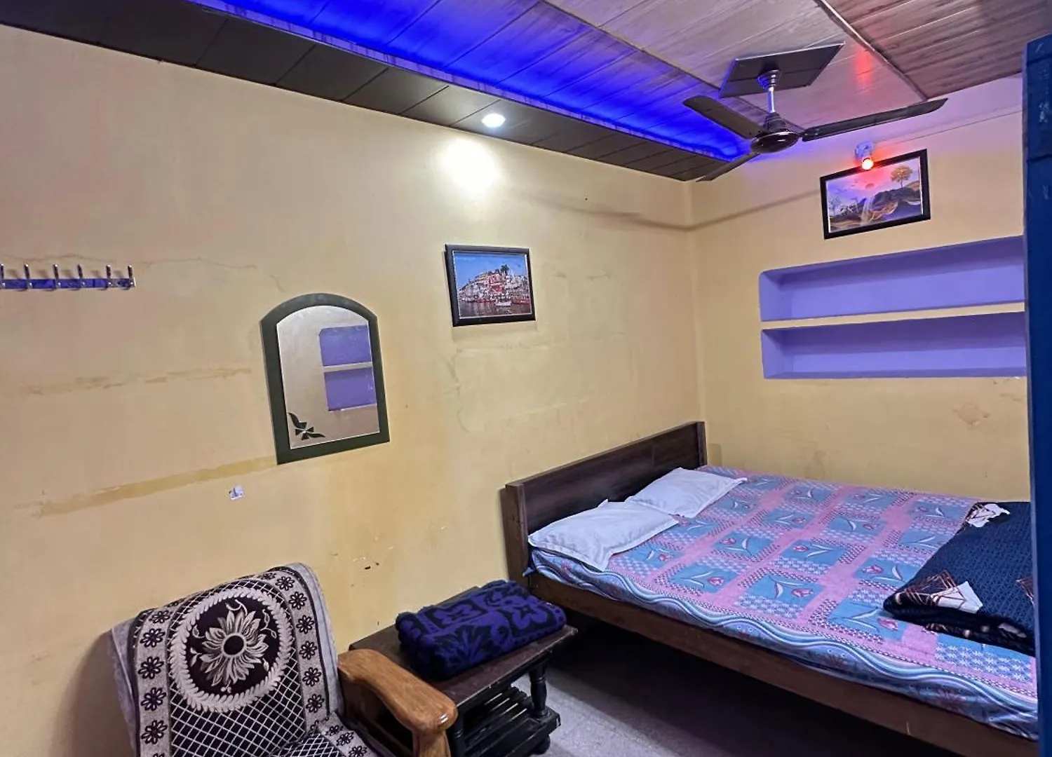 Home Stay Suraj Inn Varanasi 0*,  India