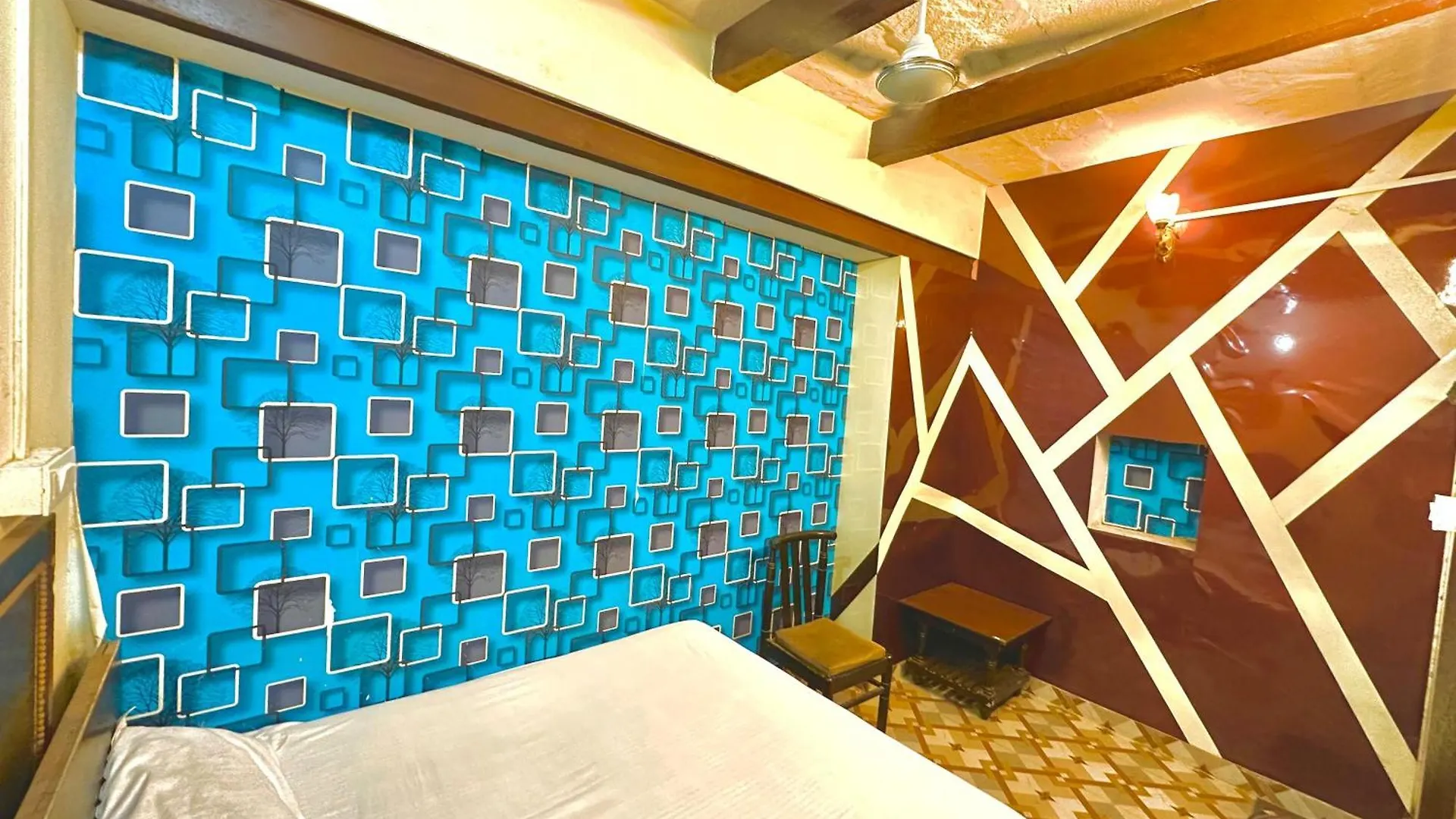 Apartment Home Stay Suraj Inn Varanasi India