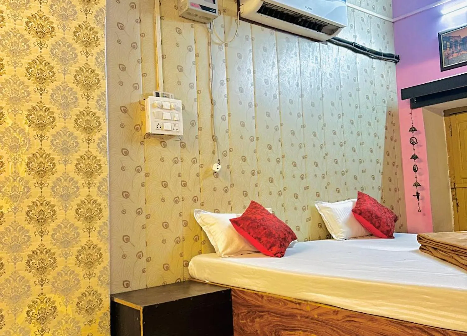 Home Stay Suraj Inn Varanasi
